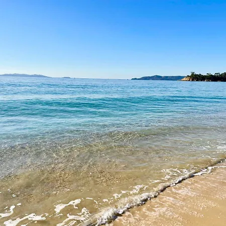 Les Pieds Dans L'eau A Cavaliere דירה לה לבאנדו